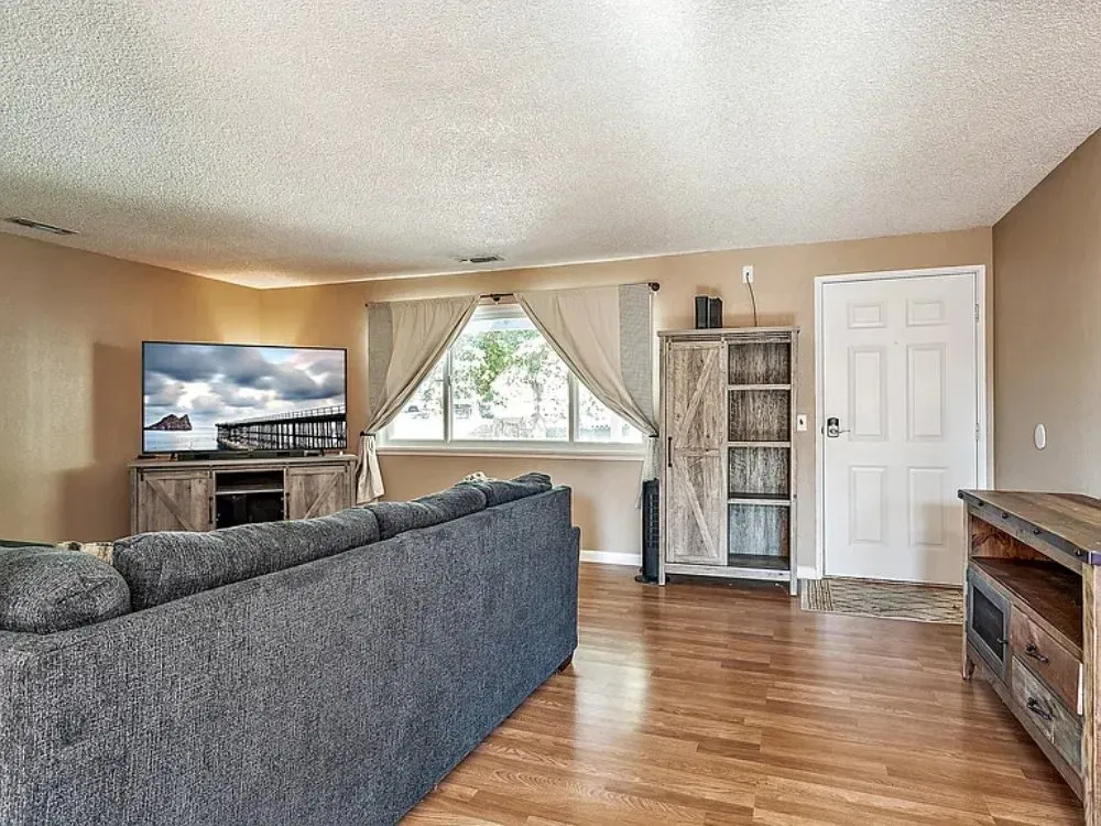 Interior Renovation & Drywall